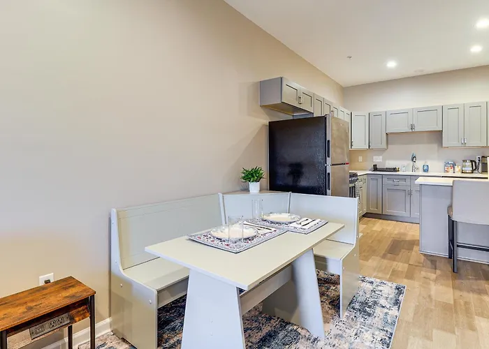 Holiday home Explore The City! Walkable Lawrenceville *