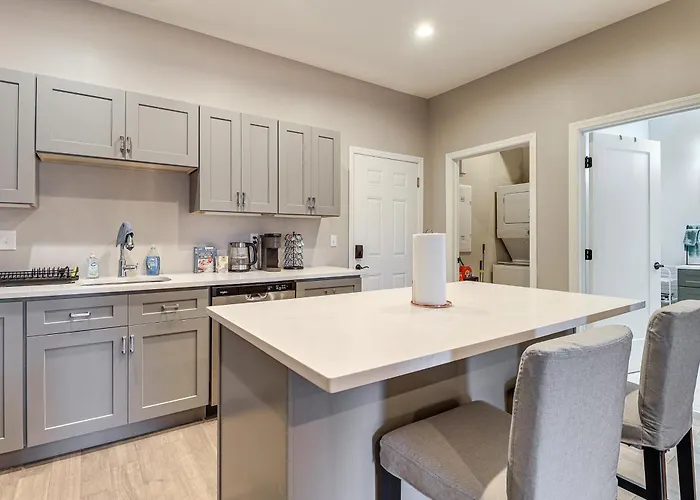 Explore The City! Walkable Lawrenceville *
