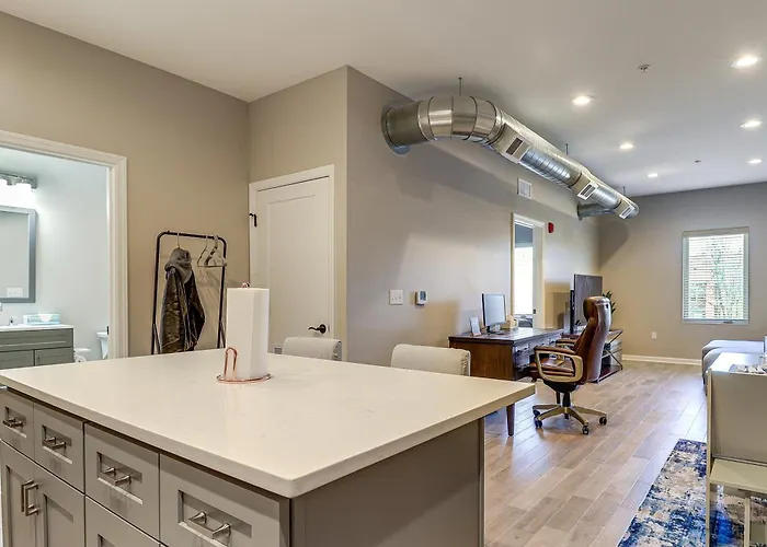 Holiday home Explore The City! Walkable Lawrenceville *