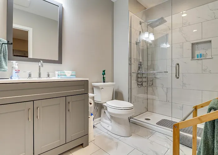Explore The City! Walkable Lawrenceville * Pittsburgh